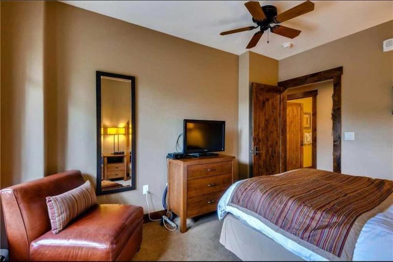 Luxury 2 Bedroom Breckenridge Vacation Rental With Stunning Mountain Views Just Steps From Historic Main Street Esterno foto