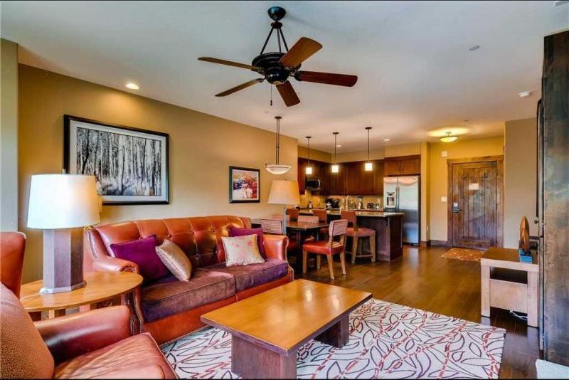 Luxury 2 Bedroom Breckenridge Vacation Rental With Stunning Mountain Views Just Steps From Historic Main Street Esterno foto